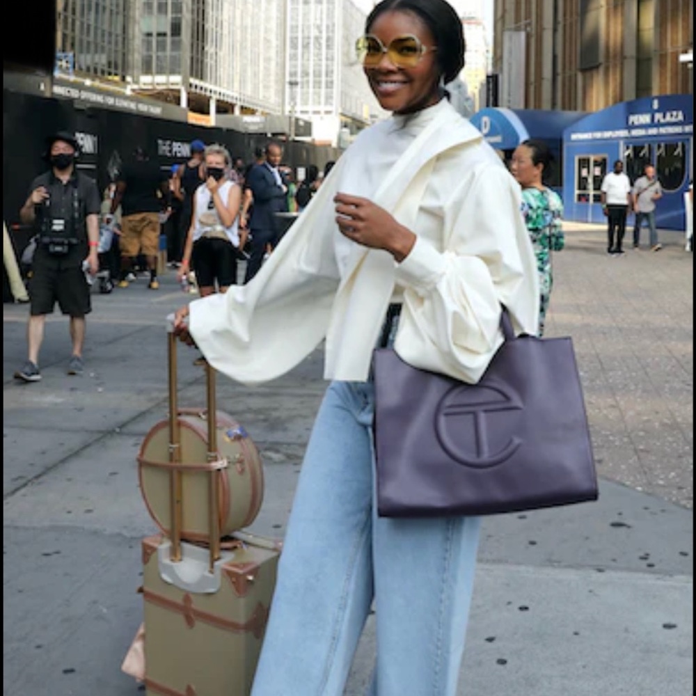 Medium navy telfar shopping bag - Picture 5 of 9